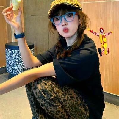 重生八零，食来运转俏厨娘